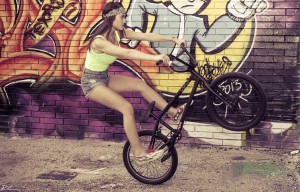 Dilavo - Кастинг Рекламный ролик Ozon, Видеоролик,  требуются женщины, возраст 18 - 25 лет, гонорар 10000 рублей, приём заявок до 11.01.2020 08:00