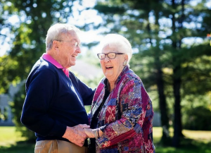 Dilavo - Кастинг Маркетплейс, Видеоролик,  требуются мужчины и женщины, возраст 60 - 70 лет, гонорар 24000 рублей, приём заявок до 22.12.2020 00:00