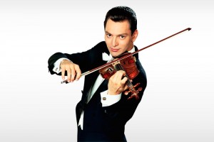 Dilavo - Кастинг Скрипач для рекламного ролика, Видеоролик,  требуются мужчины, возраст 25 - 35 лет, гонорар 35.000 - 20% агентские , приём заявок до 30.11.2018 00:00