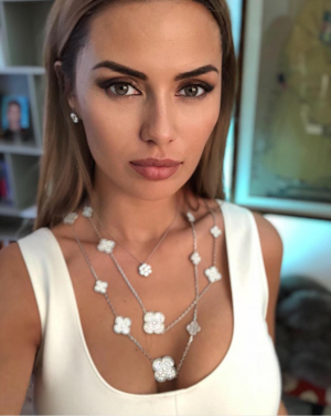 Dilavo - Кастинг интернет сервис по аренде и лизингу авто, Видеоролик,  требуются женщины, возраст 20 - 27 лет, гонорар 40000 рублей, приём заявок до 09.04.2018 00:00